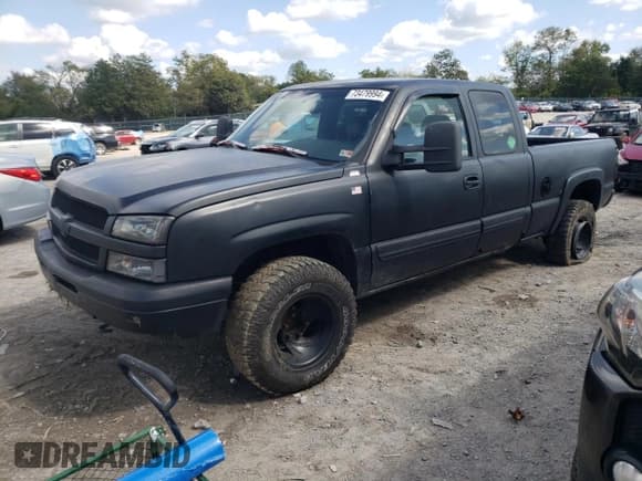 ✅ 2003 Chevrolet Silverado 1500 LS • VIN: 1GCEK19V03E259082 • Лот: 73479994. Опубликован ранее на Copart с пробегом 259 237 миль. Бесплатный доступ к архиву аукционных продаж из США и подробный отчёт об истории автомобиля на DreamBid. Изображение 1.