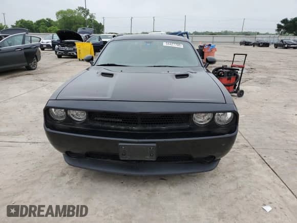 2014 Dodge Challenger SXT 100th Anniversary z VIN 2C3CDYAG9EH231854, wystawiony jako Copart lot #54427705 z przebiegiem 211 763 mil mil oraz Czysty tytuł • Clean title. Historia ofert i sprzedaży dostępna na DreamBid. Obrazek 5.