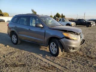 ✅ 2010 Hyundai Santa Fe GLS • VIN: 5NMSG3ABXAH379290 • Lot: 73596494. Listed on Copart with 198,173 mi. Free auction sales archive from the USA and detailed vehicle history report at DreamBid. Image 4.