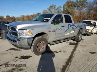 ✅ 2018 Ram 2500 Tradesman • VIN: 3C6UR5CL5JG309770 • Lot: 89542945. Wystawiony na Copart z przebiegiem 141 824 mil. Bezpłatny archiwum sprzedaży aukcyjnych z USA i szczegółowy raport historii pojazdu na DreamBid. Zdjęcie 1.