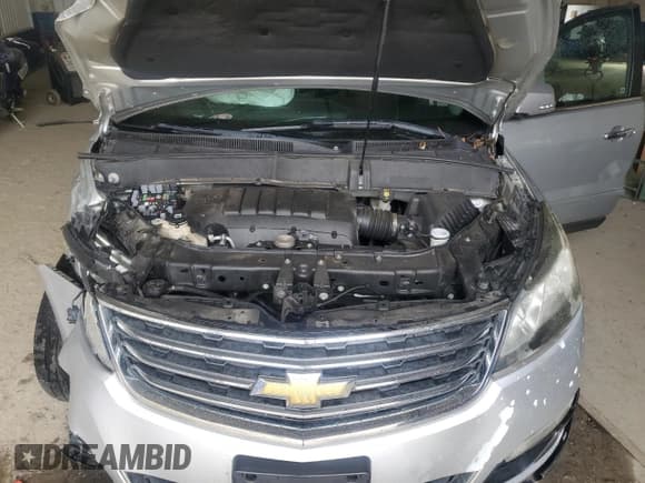 ✅ 2016 Chevrolet Traverse LT • VIN: 1GNKRGKD4GJ344370 • Лот: 80226115. Опубликован ранее на Copart с пробегом 132 118 миль. Бесплатный доступ к архиву аукционных продаж из США и подробный отчёт об истории автомобиля на DreamBid. Изображение 12.