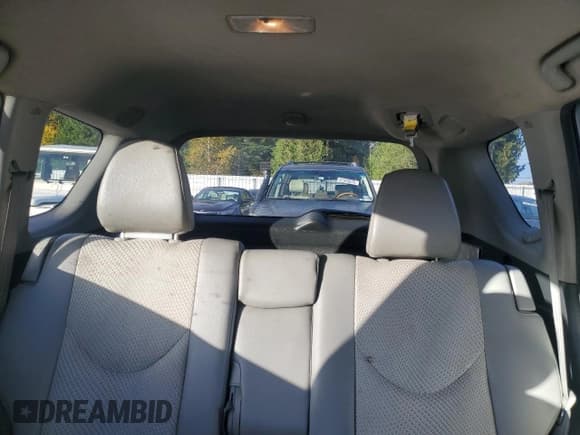 ✅ 2013 Toyota RAV4 • VIN: 2T3YL4DV1DW001618 • Лот: 81684025. Опубликован ранее на Copart с пробегом 111 041 миль. Бесплатный доступ к архиву аукционных продаж из США и подробный отчёт об истории автомобиля на DreamBid. Изображение 10.