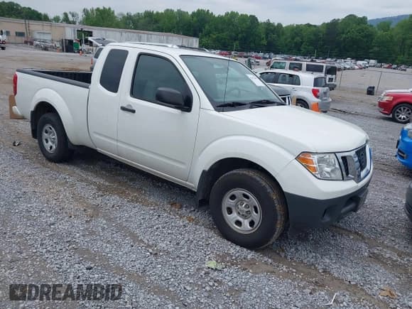 ✅ 2018 Nissan Frontier S • VIN: 1N6BD0CT3JN771329 • Lot: 42175437. Wystawiony na IAAI z przebiegiem 93 582 mil. Bezpłatny archiwum sprzedaży aukcyjnych z USA i szczegółowy raport historii pojazdu na DreamBid. Zdjęcie 1.