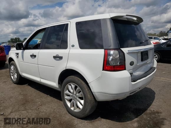 ✅ 2011 Land Rover LR2 HSE • VIN: SALFR2BN3BH273242 • Lot: 68177015. Wystawiony na Copart z przebiegiem Nie podano. Bezpłatny archiwum sprzedaży aukcyjnych z USA i szczegółowy raport historii pojazdu na DreamBid. Zdjęcie 2.