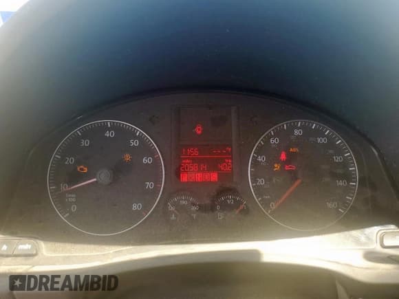 ✅ 2007 Volkswagen Rabbit • VIN: WVWDR71K07W123563 • Лот: 61220635. Опубликован ранее на Copart с пробегом 205 814 миль. Бесплатный доступ к архиву аукционных продаж из США и подробный отчёт об истории автомобиля на DreamBid. Изображение 9.