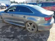 ✅ 2018 Audi A3 Premium Plus • VIN: WAUGUGFF6J1062129 • Lot: 41471639. Wystawiony na IAAI z przebiegiem 100 502 mil. Bezpłatny archiwum sprzedaży aukcyjnych z USA i szczegółowy raport historii pojazdu na DreamBid. Zdjęcie 3.