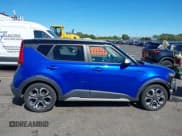 ✅ 2021 Kia Soul S • VIN: KNDJ23AU7M7126497 • Lot: 42813217. Wystawiony na IAAI z przebiegiem Nie podano. Bezpłatny archiwum sprzedaży aukcyjnych z USA i szczegółowy raport historii pojazdu na DreamBid. Zdjęcie 14.