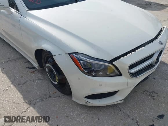 ✅ 2016 Mercedes-Benz CLS 550 • VIN: WDDLJ7DB2GA180493 • Lot: 41684926. Listed on IAAI with 172,196 mi. Free auction sales archive from the USA and detailed vehicle history report at DreamBid. Image 20.