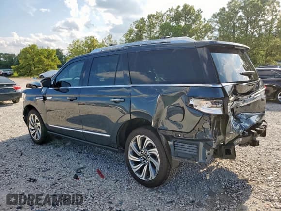 ✅ 2024 Lincoln Navigator Reserve • VIN: 5LMJJ2LG8REL05261 • Lot: 87093935. Wystawiony na Copart z przebiegiem 10 499 mil. Bezpłatny archiwum sprzedaży aukcyjnych z USA i szczegółowy raport historii pojazdu na DreamBid. Zdjęcie 2.