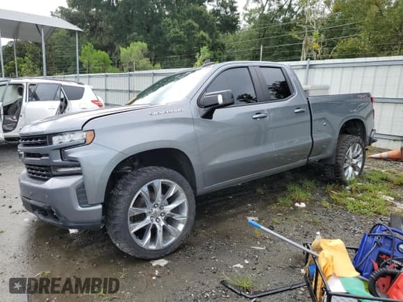 ✅ 2020 Chevrolet Silverado 1500 RST • VIN: 1GCRYEED5LZ362804 • Lot: 68286125. Listed on Copart with 47,618 mi. Free auction sales archive from the USA and detailed vehicle history report at DreamBid. Image 1.