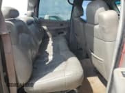 ✅ 2001 GMC Sierra 2500HD SLE • VIN: 1GTHK23G21F104652 • Лот: 68646405. Опубликован ранее на Copart с пробегом 191 127 миль. Бесплатный доступ к архиву аукционных продаж из США и подробный отчёт об истории автомобиля на DreamBid. Изображение 10.