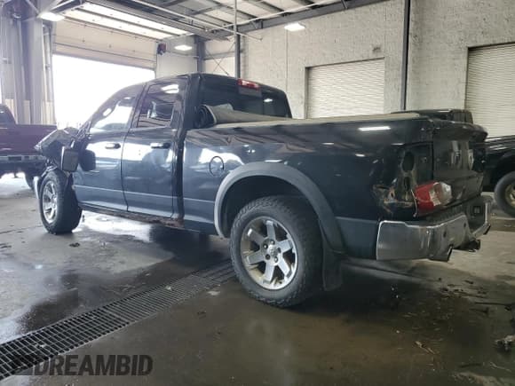 ✅ 2009 Dodge 1500 Sport • VIN: 1D3HV18T09S702305 • Lot: 70002034. Wystawiony na Copart z przebiegiem Nie podano. Bezpłatny archiwum sprzedaży aukcyjnych z USA i szczegółowy raport historii pojazdu na DreamBid. Zdjęcie 2.