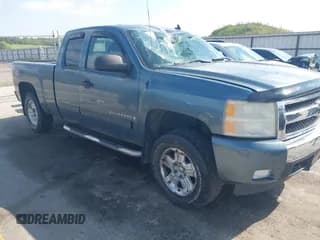 ✅ 2007 Chevrolet Silverado 1500 1LT • VIN: 1GCEK19077Z587814 • Lot: 43024412. Listed on IAAI with 155,145 mi. Free auction sales archive from the USA and detailed vehicle history report at DreamBid. Image 1.