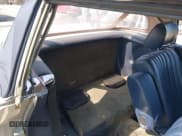 ✅ 1981 Mercedes-Benz 380 SL • VIN: WDBBA45A5BB001553 • Лот: 42537023. Опубликован ранее на IAAI с пробегом 131 127 миль. Бесплатный доступ к архиву аукционных продаж из США и подробный отчёт об истории автомобиля на DreamBid. Изображение 8.