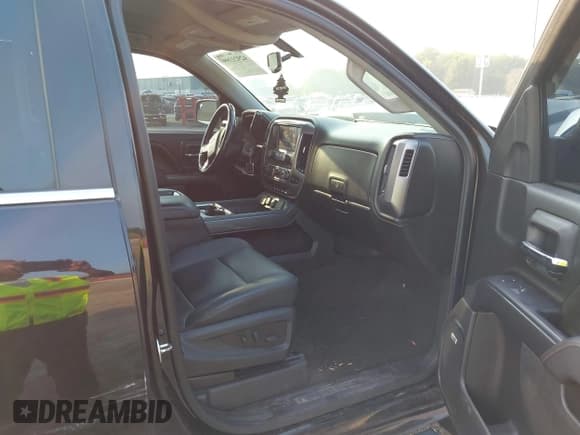✅ 2015 GMC Sierra 1500 SLT • VIN: 3GTU2VEC7FG406907 • Lot: 42921399. Listed on IAAI with 96,075 mi. Free auction sales archive from the USA and detailed vehicle history report at DreamBid. Image 5.