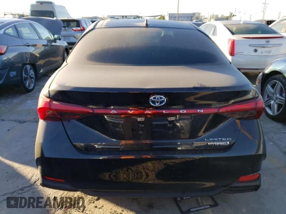 ✅ 2022 Toyota Avalon Limited Hybrid • VIN: 4T1DA1AB1NU013646 • Lot: 38835553. Wystawiony na Copart z przebiegiem 21 822 mil. Bezpłatny archiwum sprzedaży aukcyjnych z USA i szczegółowy raport historii pojazdu na DreamBid. Zdjęcie 6.