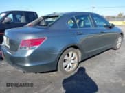 ✅ 2008 Honda Accord EX-L • VIN: JHMCP26808C010571 • Lot: 43572686. Wystawiony na IAAI z przebiegiem 176 045 mil. Bezpłatny archiwum sprzedaży aukcyjnych z USA i szczegółowy raport historii pojazdu na DreamBid. Zdjęcie 4.