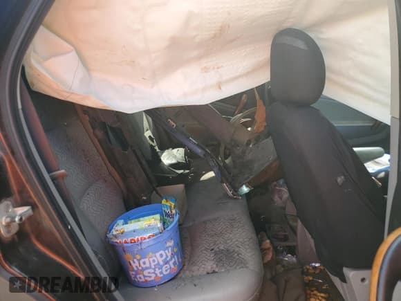 ✅ 2006 Saturn VUE • VIN: 5GZCZ53496S834620 • Lot: 55135955. Wystawiony na Copart z przebiegiem Nie podano. Bezpłatny archiwum sprzedaży aukcyjnych z USA i szczegółowy raport historii pojazdu na DreamBid. Zdjęcie 11.