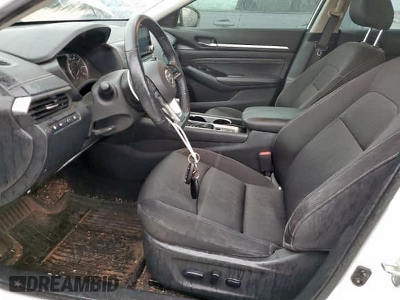 ✅ 2020 Nissan Altima SV • VIN: 1N4BL4DV8LC250981 • Lot: 54977815. Listed on Copart with 44,642 mi. Free auction sales archive from the USA and detailed vehicle history report at DreamBid. Image 7.