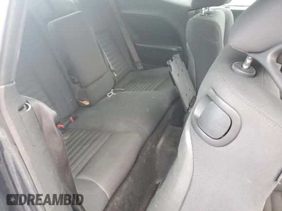 ✅ 2011 Dodge Challenger • VIN: 2B3CJ4DG4BH509923 • Lot: 59510225. Wystawiony na Copart z przebiegiem 207 648 mil. Bezpłatny archiwum sprzedaży aukcyjnych z USA i szczegółowy raport historii pojazdu na DreamBid. Zdjęcie 10.