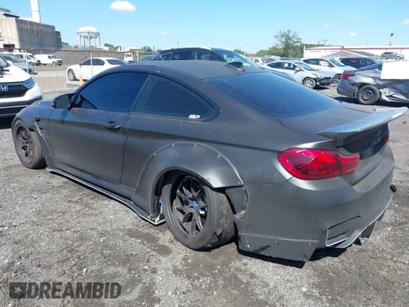 ✅ 2015 BMW M4 • VIN: WBS3R9C55FK331029 • Lot: 43254981. Listed on IAAI with 129,394 mi. Free auction sales archive from the USA and detailed vehicle history report at DreamBid. Image 3.