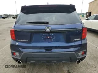 ✅ 2025 Honda Passport EX-L • VIN: 5FNYF8H53SB001955 • Лот: 61073885. Опубликован ранее на Copart с пробегом 6 613 миль. Бесплатный доступ к архиву аукционных продаж из США и подробный отчёт об истории автомобиля на DreamBid. Изображение 6.
