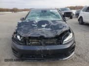 ✅ 2016 Volkswagen Golf R • VIN: WVWLF7AU5GW210266 • Lot: 78886424. Wystawiony na Copart z przebiegiem 59 831 mil. Bezpłatny archiwum sprzedaży aukcyjnych z USA i szczegółowy raport historii pojazdu na DreamBid. Zdjęcie 5.