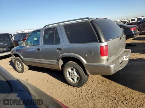 ✅ 2000 Chevrolet Blazer LT • VIN: 1GNDT13W6Y2295188 • Lot: 74136444. Listed on Copart with 101,231 mi miles. Access the free auction sales archive from the USA and view a detailed vehicle history report at DreamBid. Image 2.