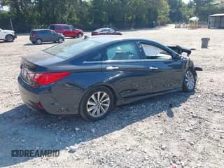 ✅ 2014 Hyundai Sonata Limited • VIN: 5NPEC4AC2EH847769 • Lot: 43201781. Listed on IAAI with 145,500 mi. Free auction sales archive from the USA and detailed vehicle history report at DreamBid. Image 4.