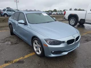 ✅ 2013 BMW 3 Series 320i • VIN: WBA3B1C54DK128107 • Lot: 43439697. Listed on IAAI with 120,000 mi. Free auction sales archive from the USA and detailed vehicle history report at DreamBid. Image 1.