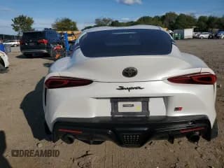 ✅ 2021 Toyota Supra 2.0 • VIN: WZ1DB2C04MW038421 • Лот: 93734195. Опубликован ранее на Copart с пробегом Не указан. Бесплатный доступ к архиву аукционных продаж из США и подробный отчёт об истории автомобиля на DreamBid. Изображение 6.