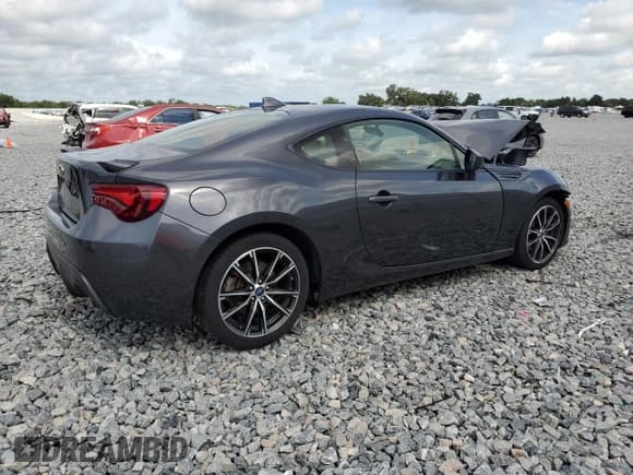 ✅ 2018 Subaru BRZ Limited • VIN: JF1ZCAC11J8603170 • Лот: 58993655. Опубликован ранее на Copart с пробегом 30 105 миль. Бесплатный доступ к архиву аукционных продаж из США и подробный отчёт об истории автомобиля на DreamBid. Изображение 3.