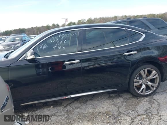 ✅ 2017 Infiniti Q70 3.7 • VIN: JN1BY1PR6HM210363 • Лот: 41578525. Опубликован ранее на IAAI с пробегом 111 792 миль. Бесплатный доступ к архиву аукционных продаж из США и подробный отчёт об истории автомобиля на DreamBid. Изображение 14.