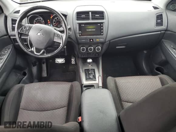 2019 Mitsubishi Outlander ES with VIN JA4AR3AU7KU022497, listed as a Copart auction lot 84171315 with 126,677 mi miles and Salvage title. Bid and sale history available at DreamBid. Image 8.