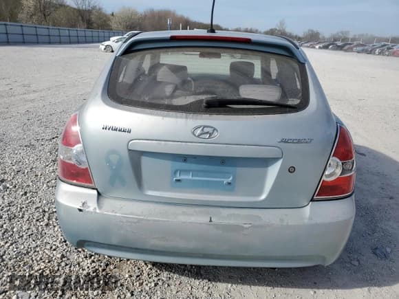 ✅ 2010 Hyundai Accent GS • VIN: KMHCM3AC2AU178770 • Лот: 49054315. Опубликован ранее на Copart с пробегом 139 572 миль. Бесплатный доступ к архиву аукционных продаж из США и подробный отчёт об истории автомобиля на DreamBid. Изображение 6.