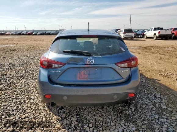 ✅ 2016 Mazda 3 i Touring • VIN: 3MZBM1L76GM318561 • Lot: 81132875. Wystawiony na Copart z przebiegiem 109 444 mil. Bezpłatny archiwum sprzedaży aukcyjnych z USA i szczegółowy raport historii pojazdu na DreamBid. Zdjęcie 6.