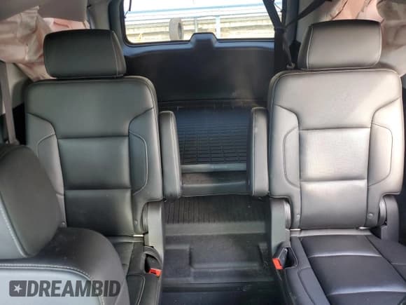 ✅ 2019 GMC Yukon SLT • VIN: 1GKS1BKC1KR325235 • Lot: 85153165. Listed on Copart with 86,559 mi. Free auction sales archive from the USA and detailed vehicle history report at DreamBid. Image 10.