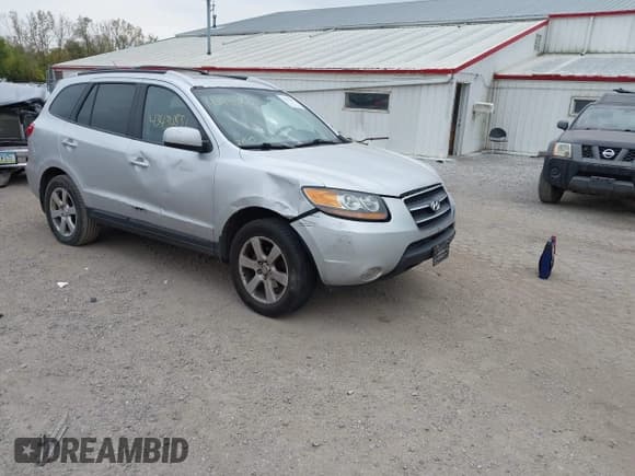 ✅ 2008 Hyundai Santa Fe SE • VIN: 5NMSH13E58H227047 • Лот: 43434851. Опубликован ранее на IAAI с пробегом 228 131 миль. Бесплатный доступ к архиву аукционных продаж из США и подробный отчёт об истории автомобиля на DreamBid. Изображение 1.