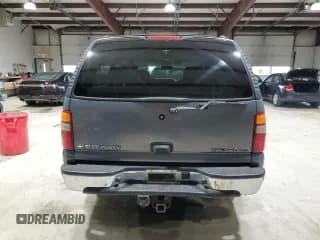 ✅ 2002 Chevrolet Suburban LS • VIN: 3GNFK16Z62G287415 • Lot: 85424994. Wystawiony na Copart z przebiegiem 313 778 mil. Bezpłatny archiwum sprzedaży aukcyjnych z USA i szczegółowy raport historii pojazdu na DreamBid. Zdjęcie 6.