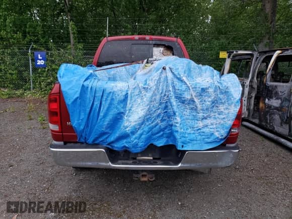 2006 Dodge 3500 SLT z VIN 3D7LX39C96G159374, wystawiony jako Copart lot #59817365 z przebiegiem Nie podano mil oraz Czysty tytuł • Clean title. Historia ofert i sprzedaży dostępna na DreamBid. Obrazek 6.