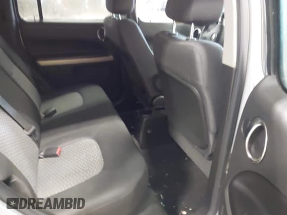 ✅ 2010 Chevrolet HHR LS • VIN: 3GNBAADBXAS529691 • Lot: 41455548. Listed on IAAI with 97,888 mi. Free auction sales archive from the USA and detailed vehicle history report at DreamBid. Image 8.