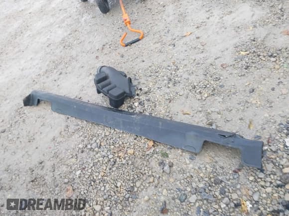 ✅ 2016 Honda Pilot Touring • VIN: 5FNYF6H98GB043729 • Lot: 43644772. Listed on IAAI with Not provided. Free auction sales archive from the USA and detailed vehicle history report at DreamBid. Image 12.