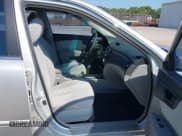 ✅ 2008 Kia Optima LX • VIN: KNAGE123285238098 • Lot: 42723065. Listed on IAAI with 123,546 mi. Free auction sales archive from the USA and detailed vehicle history report at DreamBid. Image 5.