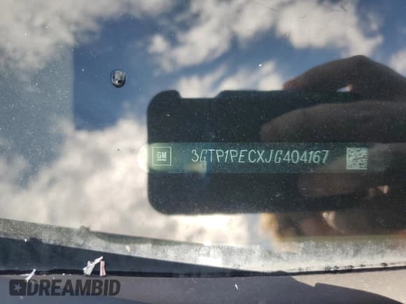 ✅ 2018 GMC Sierra 1500 Denali • VIN: 3GTP1PECXJG404167 • Lot: 84890165. Listed on Copart with 117,981 mi. Free auction sales archive from the USA and detailed vehicle history report at DreamBid. Image 12.