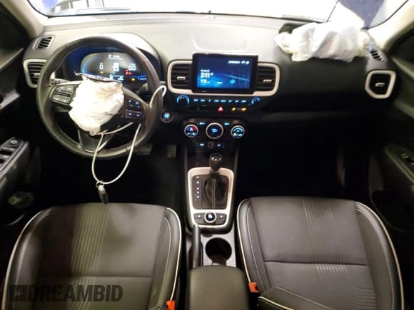 ✅ 2023 Hyundai Venue Limited • VIN: KMHRC8A32PU251493 • Lot: 42586245. Listed on Copart with 10,112 mi. Free auction sales archive from the USA and detailed vehicle history report at DreamBid. Image 8.