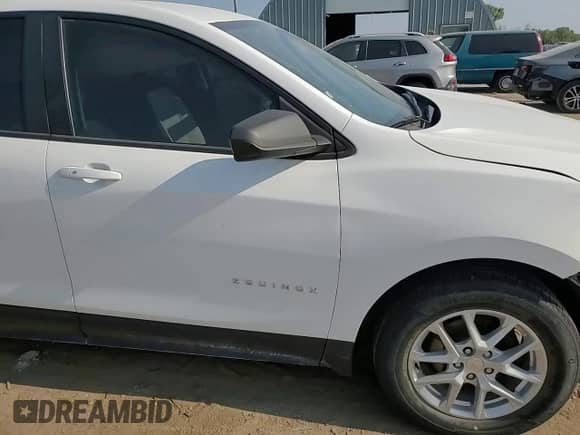 2022 Chevrolet Equinox LS with VIN 3GNAXHEV5NS164693, listed as a Copart auction lot 67519165 with 53,038 mi miles and Salvage title. Bid and sale history available at DreamBid. Image 13.