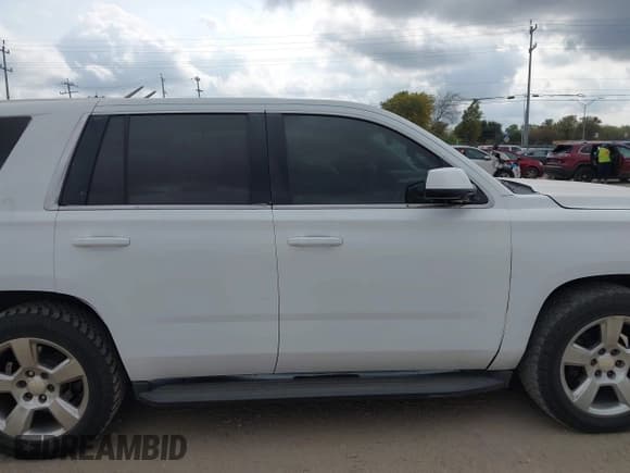 ✅ 2015 Chevrolet Tahoe Commercial • VIN: 1GNLC2EC6FR646688 • Lot: 43722486. Listed on IAAI with 196,302 mi. Free auction sales archive from the USA and detailed vehicle history report at DreamBid. Image 13.