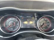 ✅ 2017 Dodge Charger SXT • VIN: 2C3CDXJG7HH645004 • Lot: 90394675. Wystawiony na Copart z przebiegiem 212 285 mil. Bezpłatny archiwum sprzedaży aukcyjnych z USA i szczegółowy raport historii pojazdu na DreamBid. Zdjęcie 9.