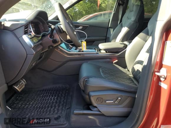 ✅ 2023 Audi SQ8 Premium Plus • VIN: WA1AWBF1XPD032711 • Lot: 60525814. Listed on Copart with 7,267 mi. Free auction sales archive from the USA and detailed vehicle history report at DreamBid. Image 7.