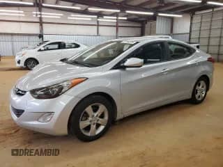 2013 Hyundai Elantra GLS с VIN KMHDH4AE1DU009828, выставлен на аукционе Copart как лот 81794375 с пробегом 139 334 миль миль и Списание • Salvage title. История ставок и продаж доступна на DreamBid. Изображение 1.
